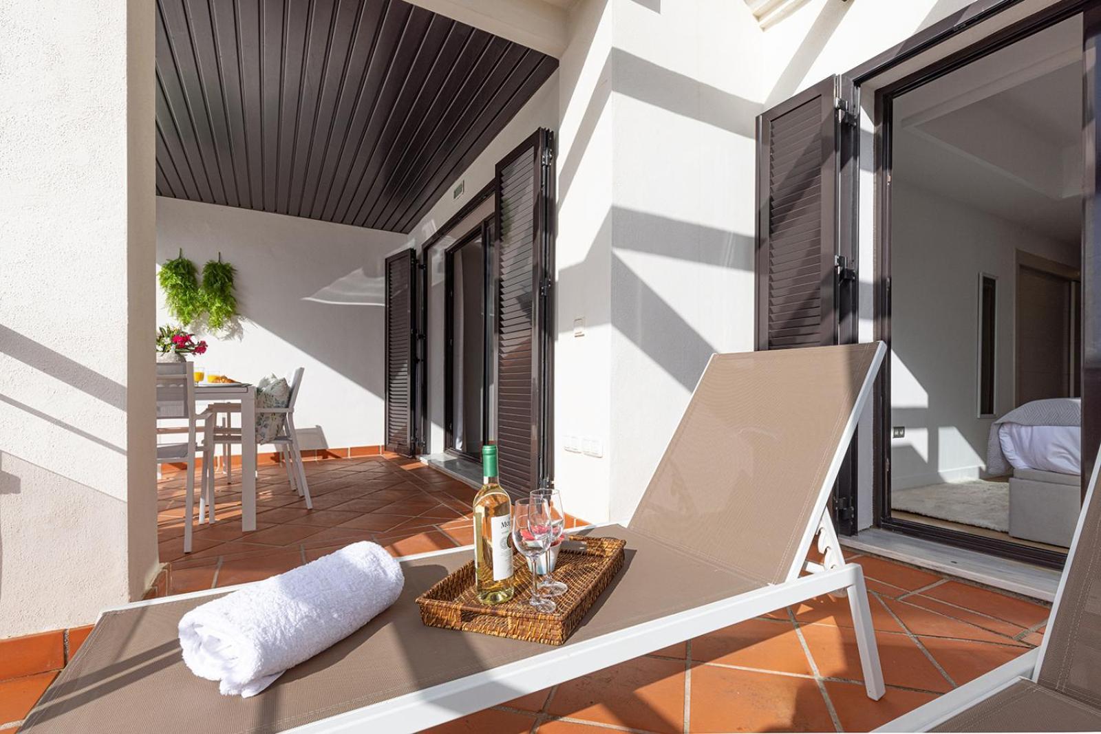 Sunrise Beach Front - Casares Del Mar Buitenkant foto